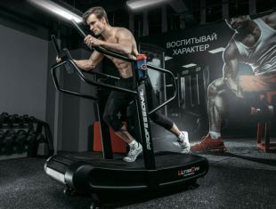 Беговая дорожка UltraGym-M 003